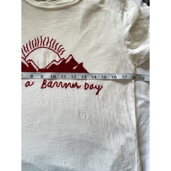 Have A BANNER DAY Sz M Off White Mountain Sun Embroidered 100% Cotton Top Tee - Picture 6 of 6